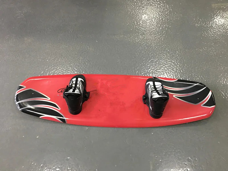 Wakeboard with Bindings